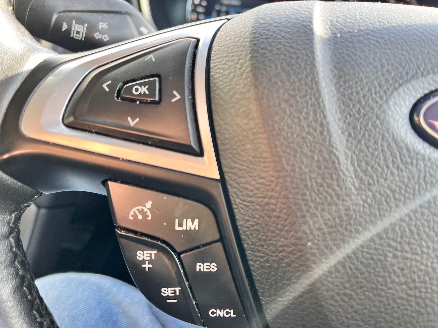 Used Ford Mondeo 2016 for sale - 77883123: Photo 18