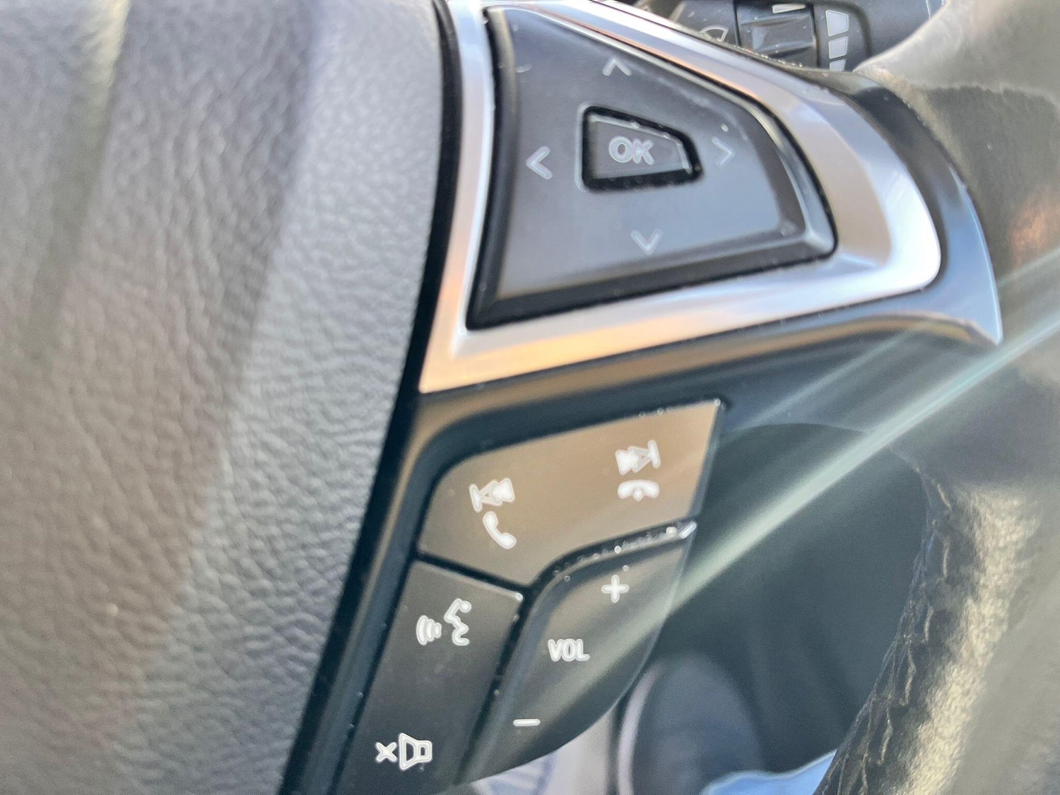 Used Ford Mondeo 2016 for sale - 77883123: Photo 21