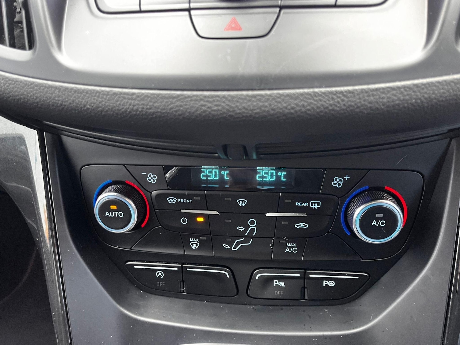 Used Ford Kuga 2019 for sale - 76457211: Photo 24