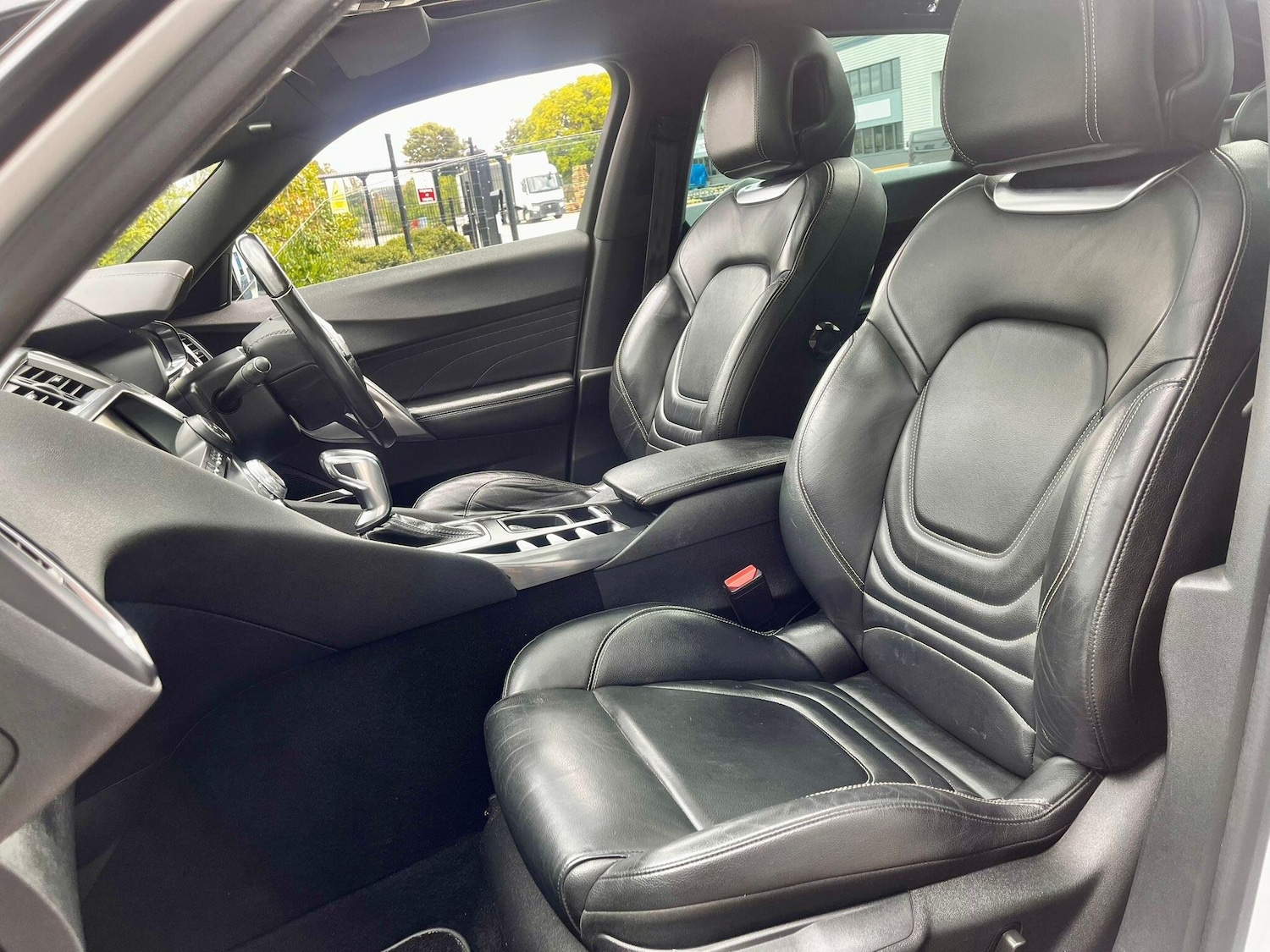 Used DS Automobiles DS 5 2016 for sale - 76360674: Photo 16