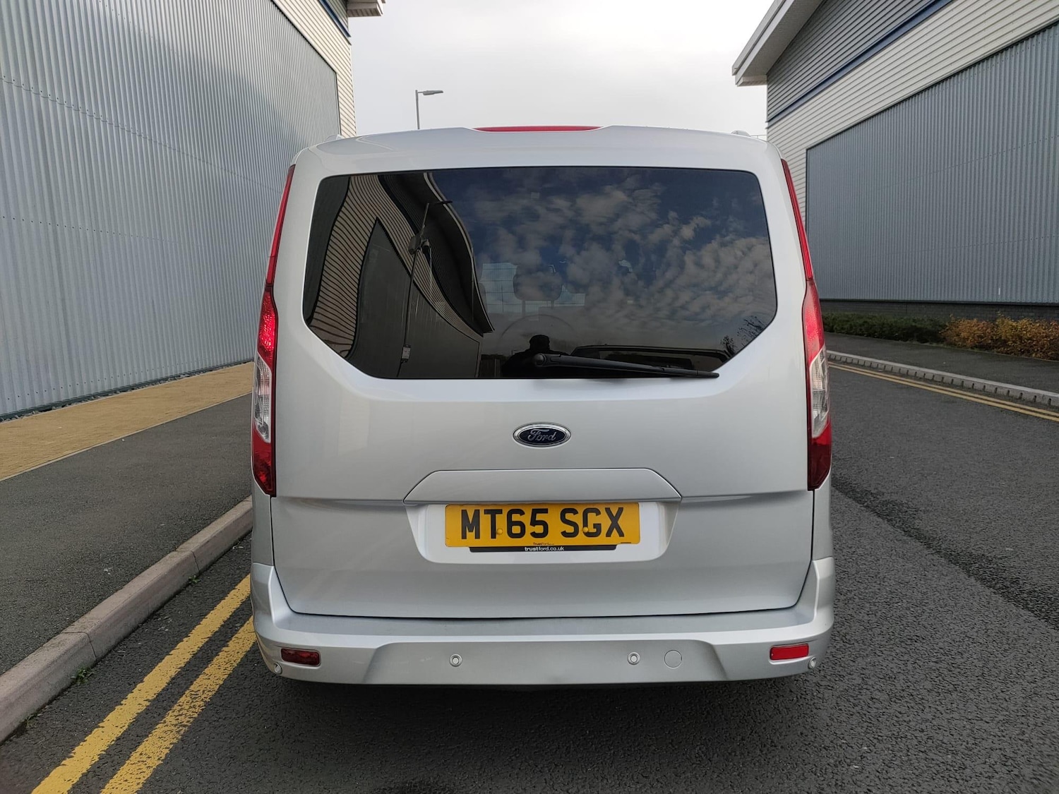 Used Ford Grand Tourneo Connect 2015 for sale - 76619894: Photo 20