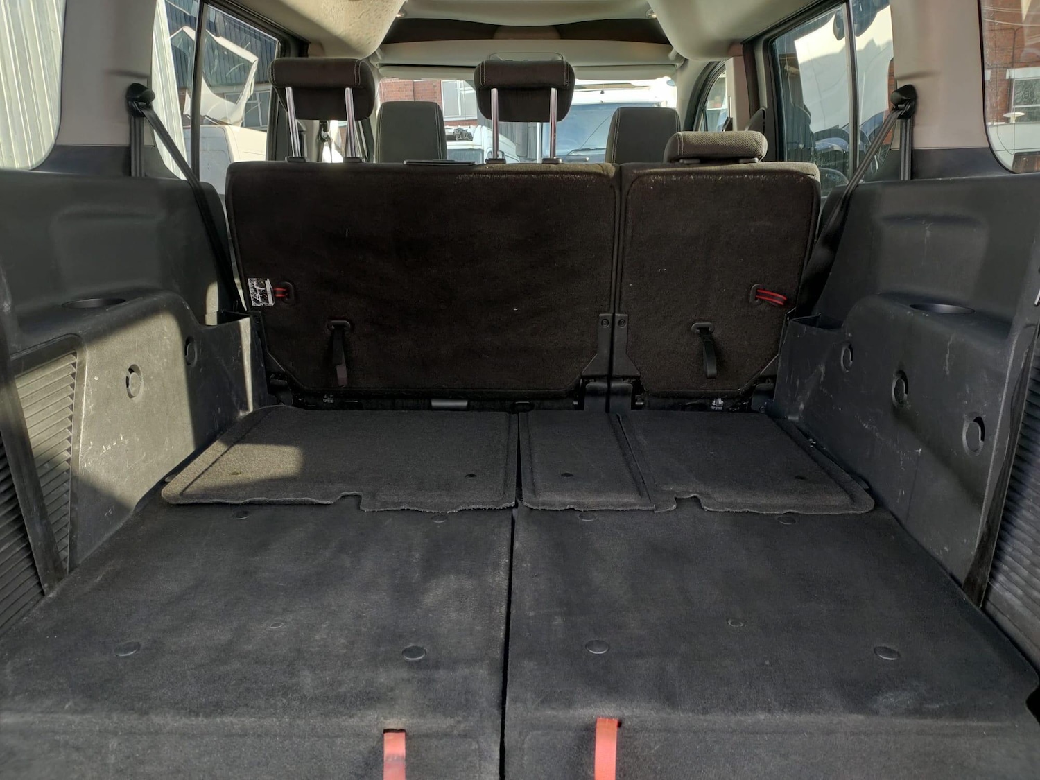 Used Ford Grand Tourneo Connect 2015 for sale - 76619894: Photo 39