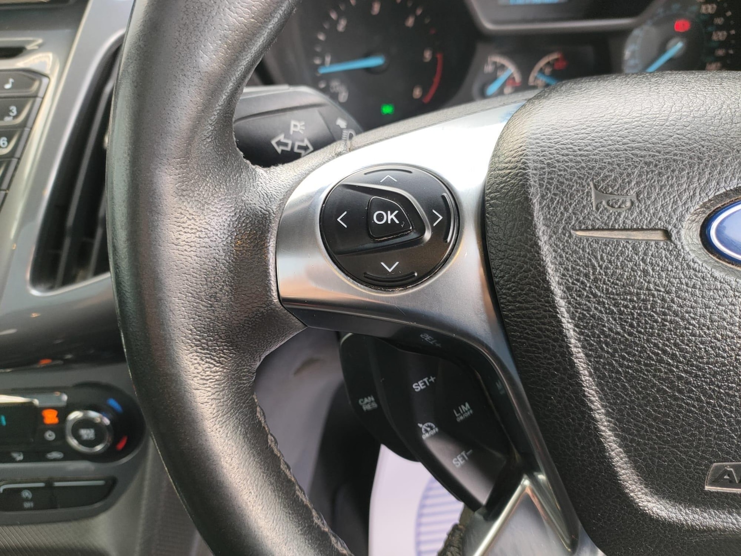 Used Ford Grand Tourneo Connect 2015 for sale - 76619894: Photo 41