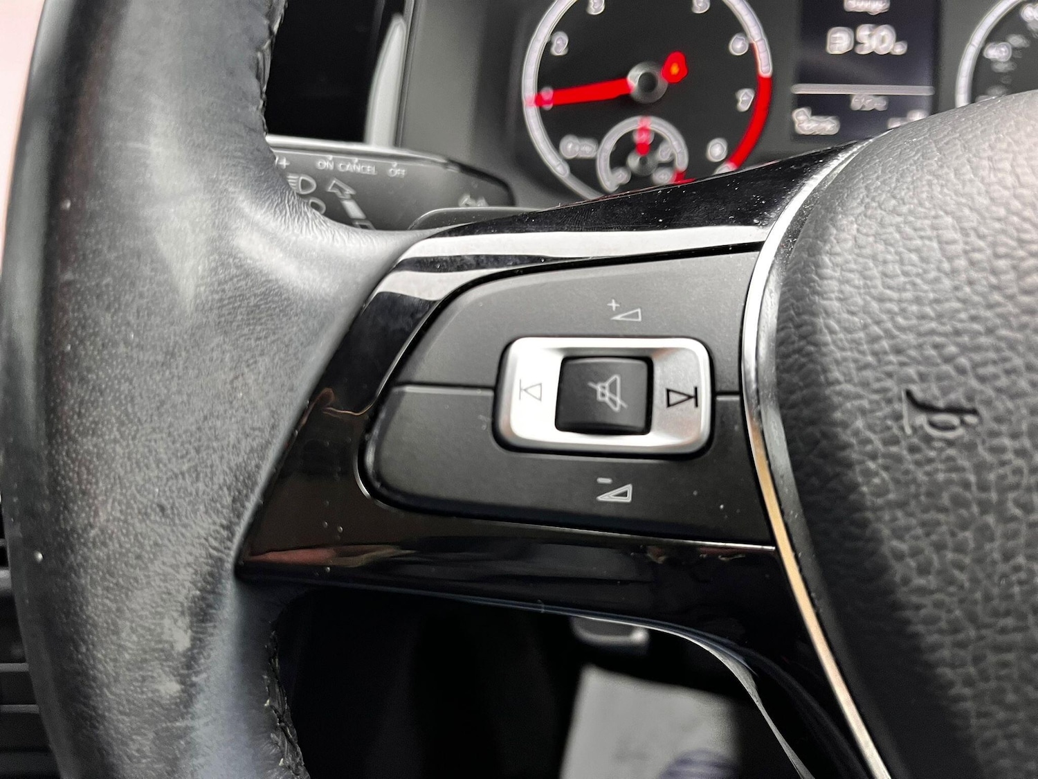 Used Volkswagen Polo 2020 for sale - 76976093: Photo 29