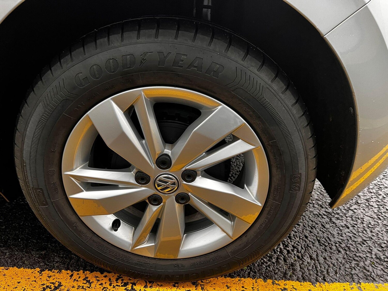 Used Volkswagen Polo 2020 for sale - 76976093: Photo 36