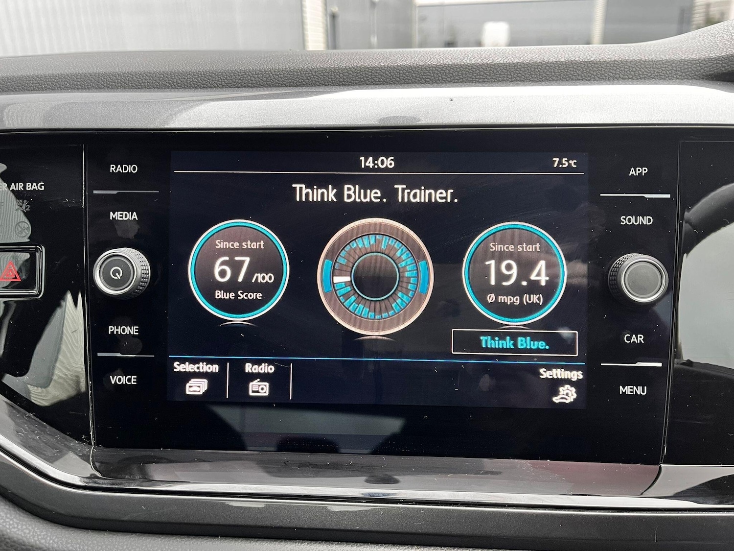 Used Volkswagen Polo 2020 for sale - 76976093: Photo 42