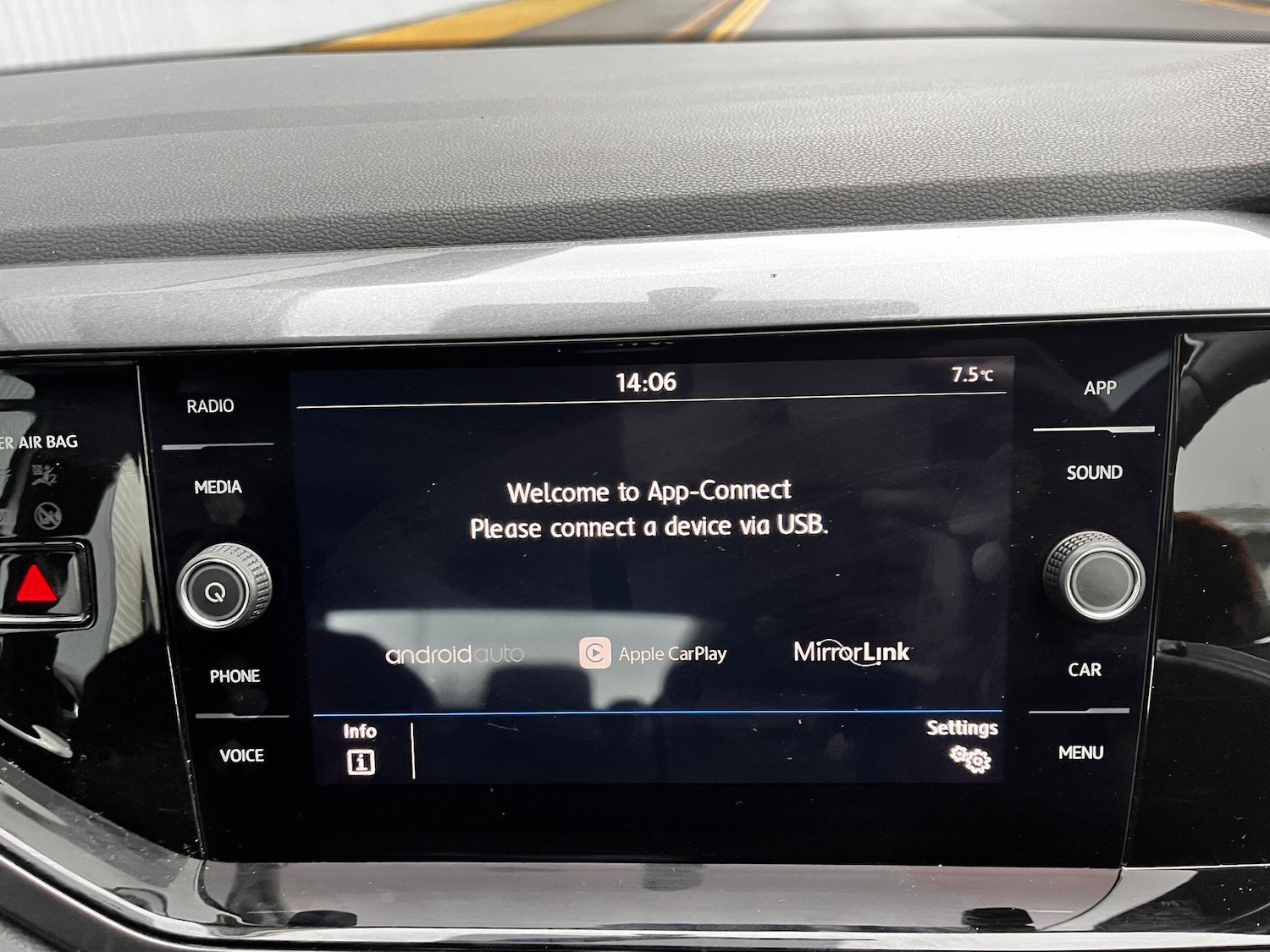 Used Volkswagen Polo 2020 for sale - 76976093: Photo 48