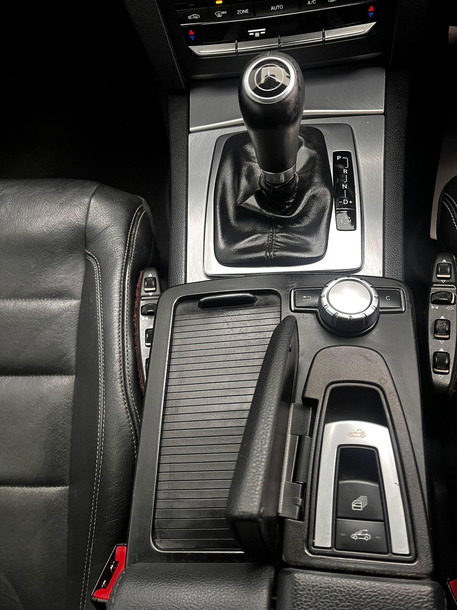 Used Mercedes-Benz E Class 2012 for sale - 77411420: Photo 17