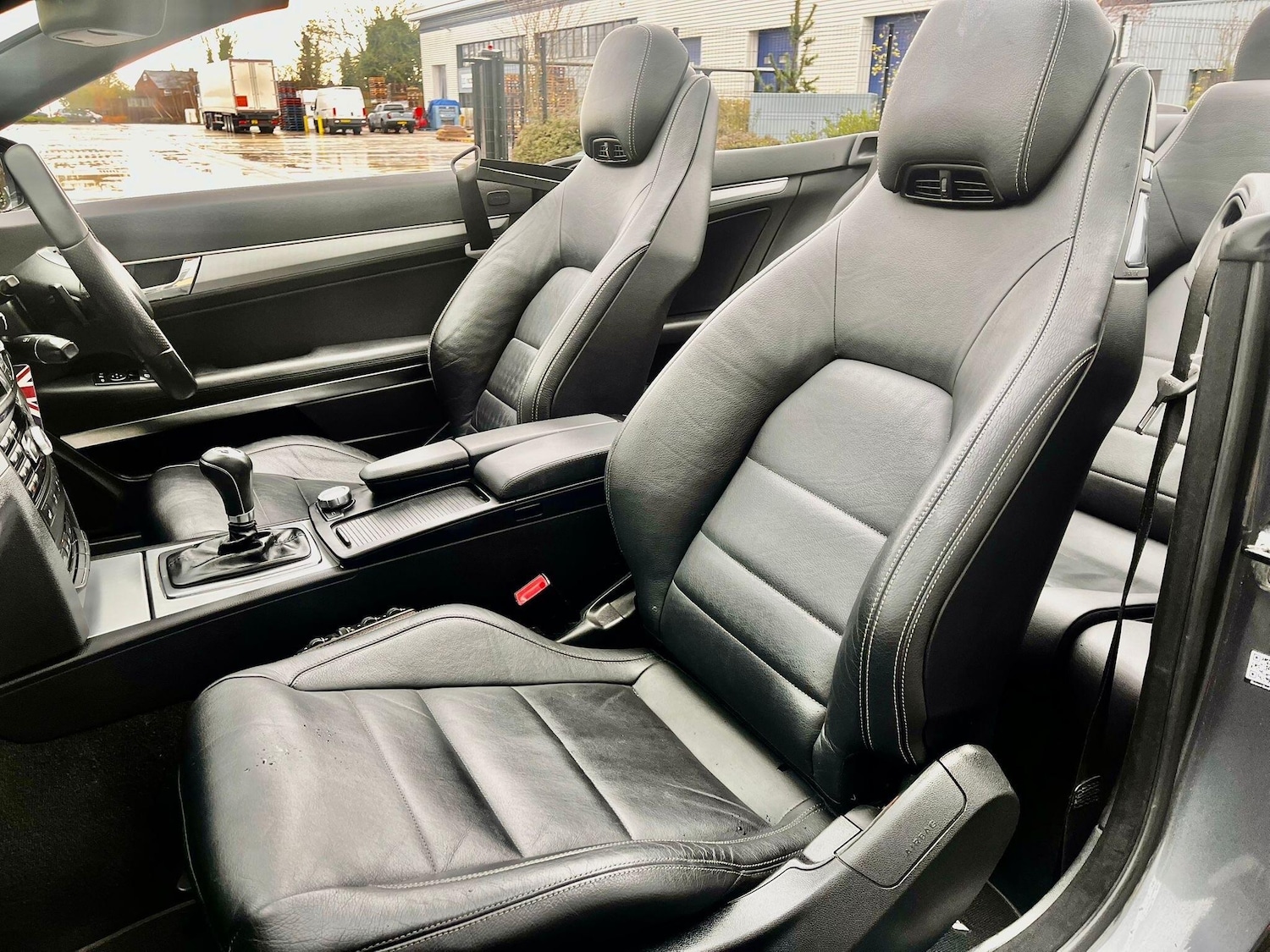 Used Mercedes-Benz E Class 2012 for sale - 77411420: Photo 57