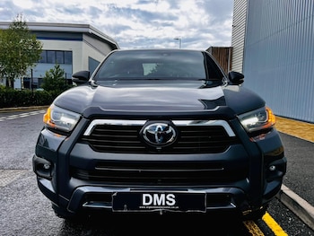 Used Toyota Hilux 2023 for sale - 76987704: Photo