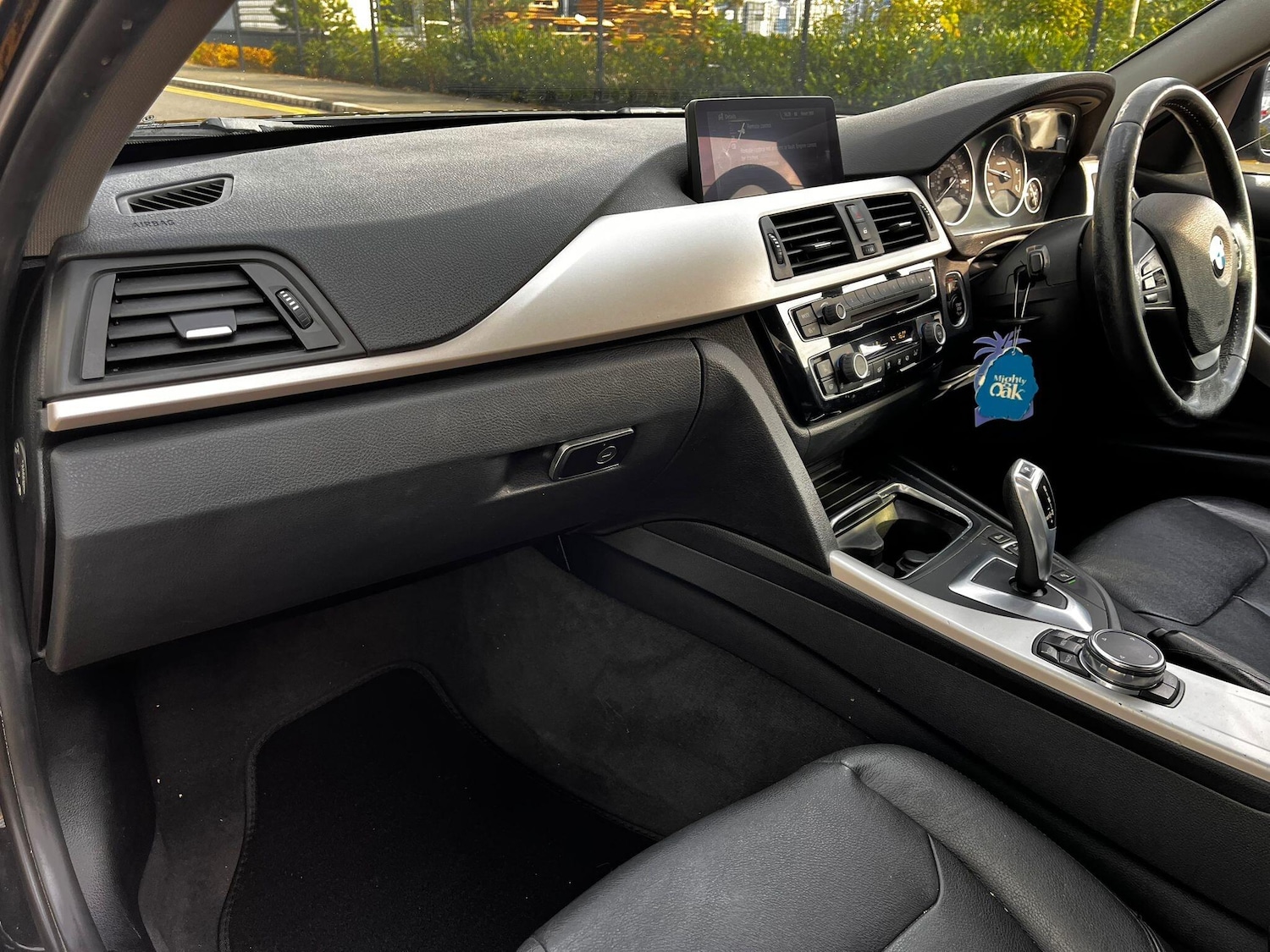 Used BMW 3 Series 2015 for sale - 76012289: Photo 30