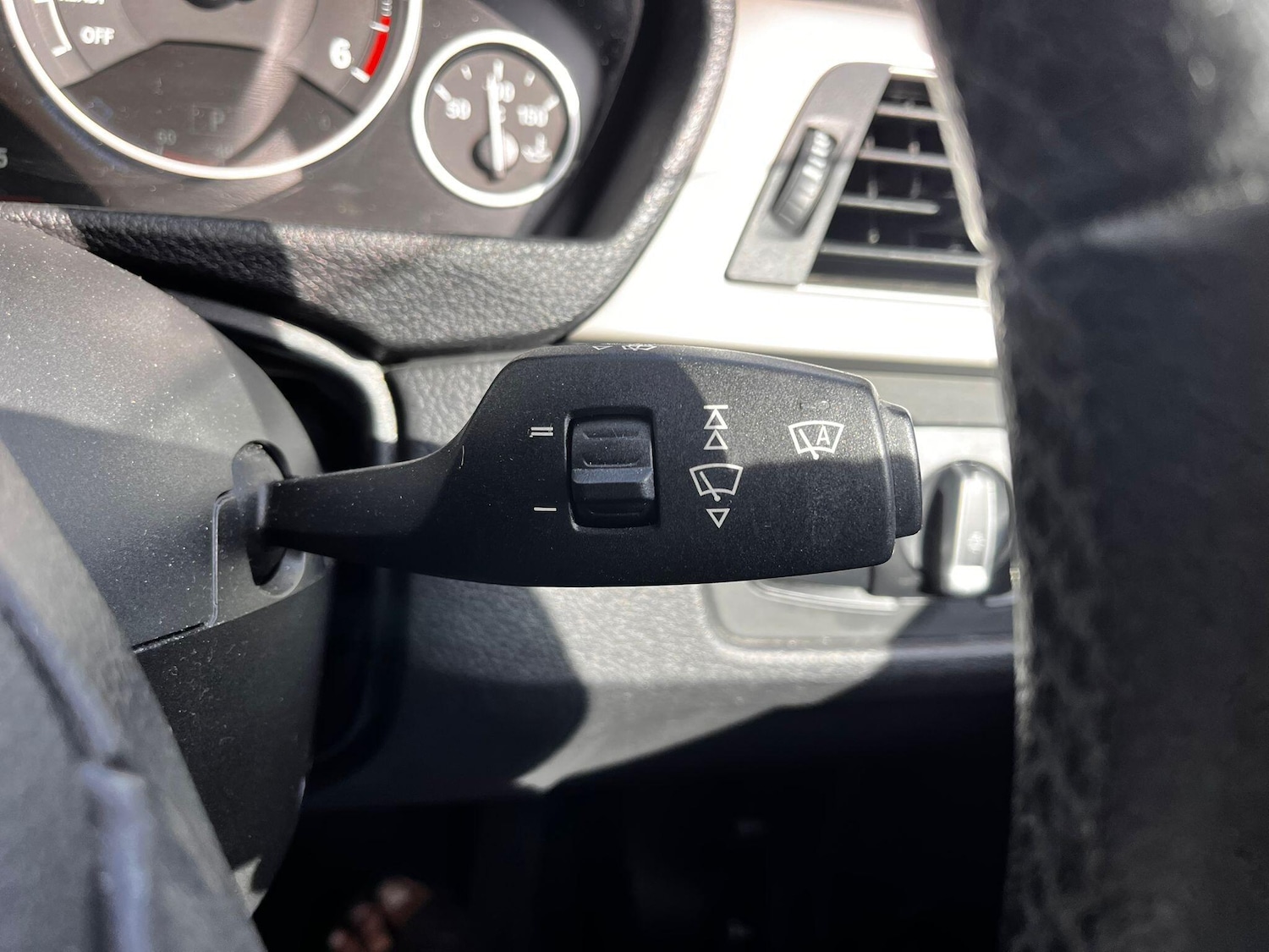 Used BMW 3 Series 2015 for sale - 76012289: Photo 39