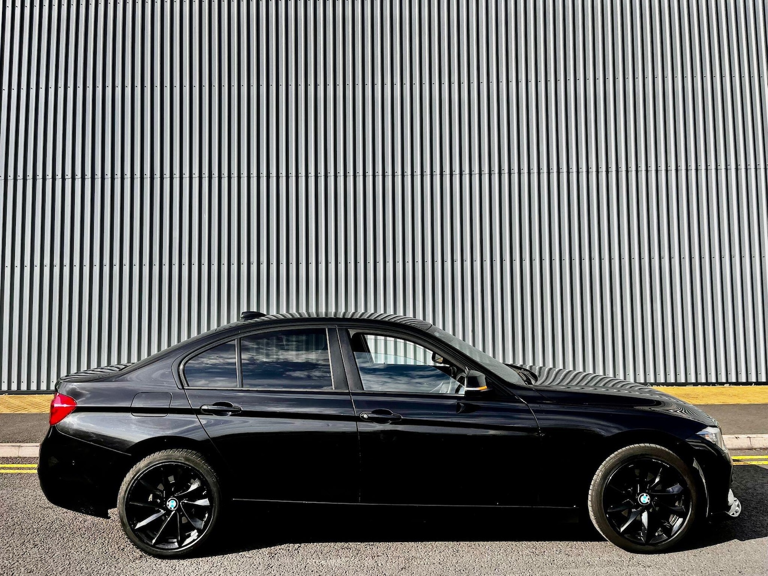 Used BMW 3 Series 2015 for sale - 76012289: Photo 9
