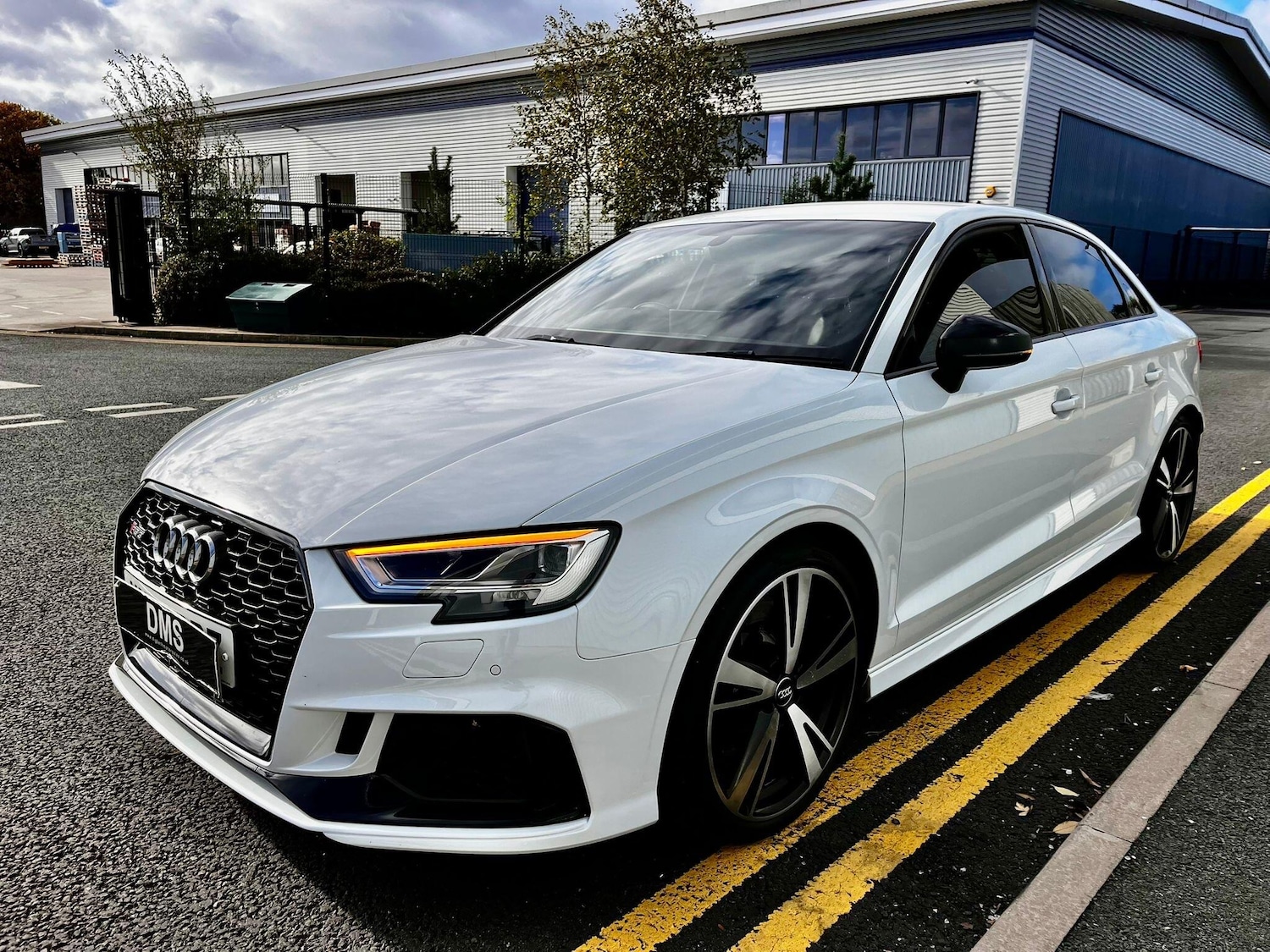 Used Audi RS3 2020 for sale - 76389222: Photo 4