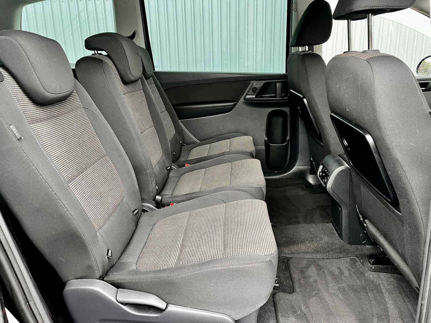 Used Volkswagen Sharan 2012 for sale - 76409342: Photo 16