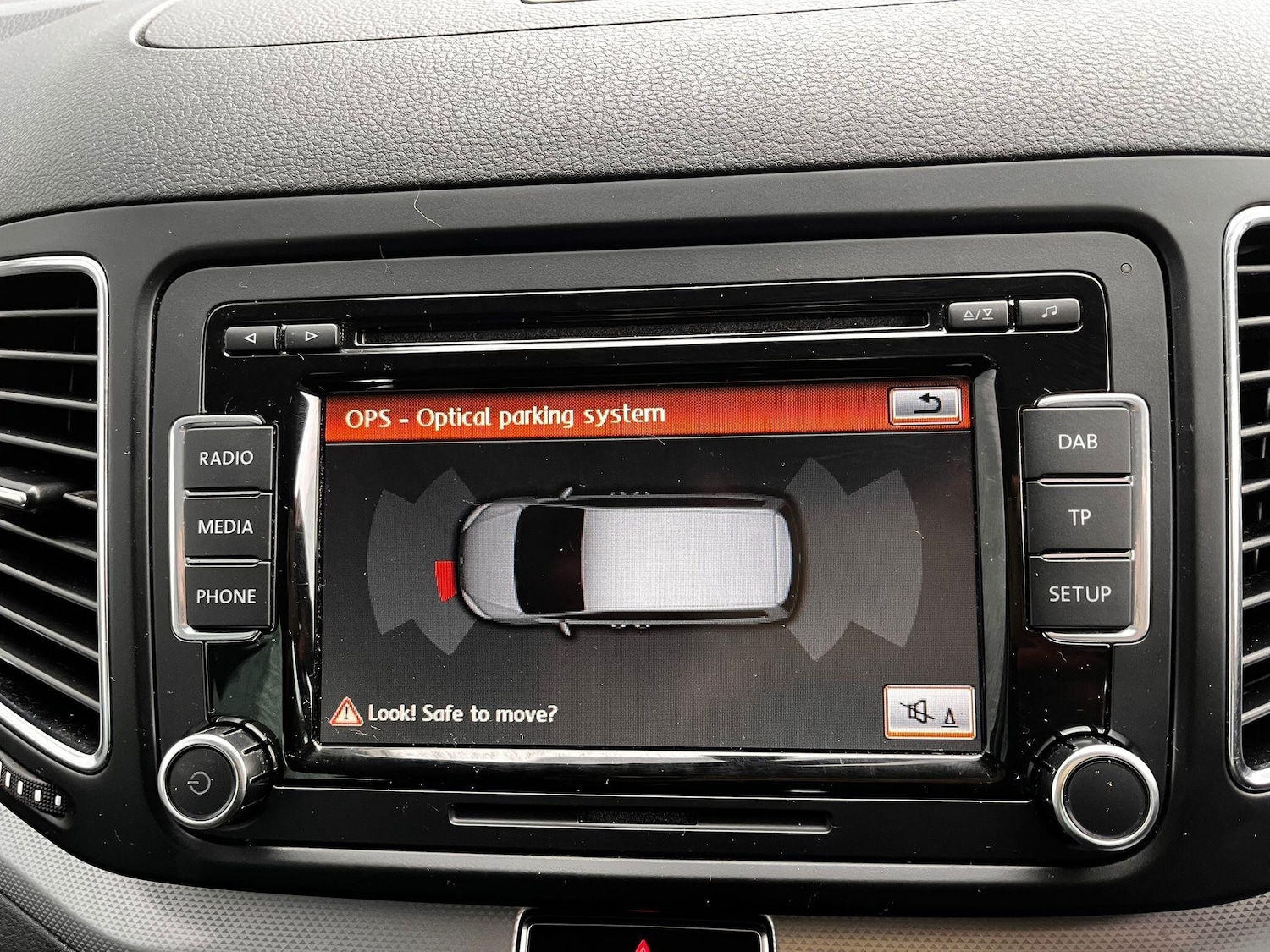 Used Volkswagen Sharan 2012 for sale - 76409342: Photo 21