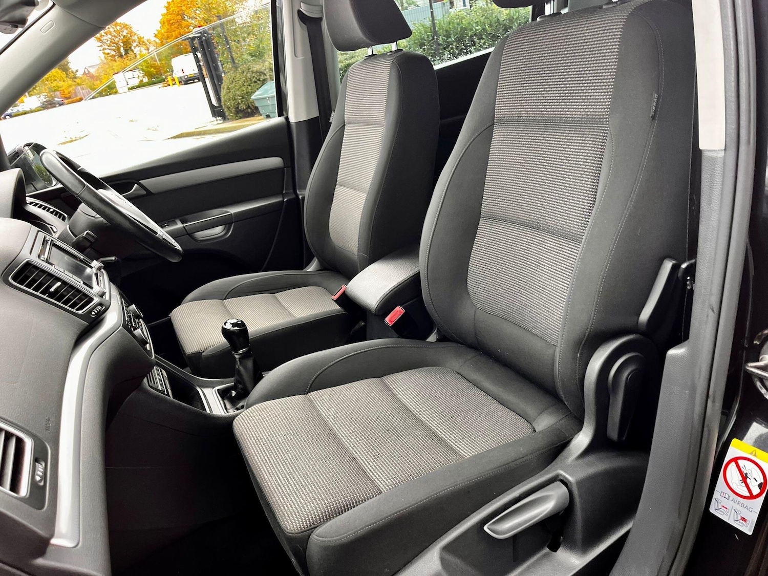 Used Volkswagen Sharan 2012 for sale - 76409342: Photo 30