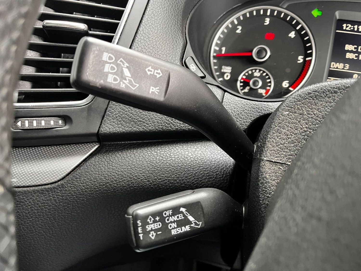 Used Volkswagen Sharan 2012 for sale - 76409342: Photo 38