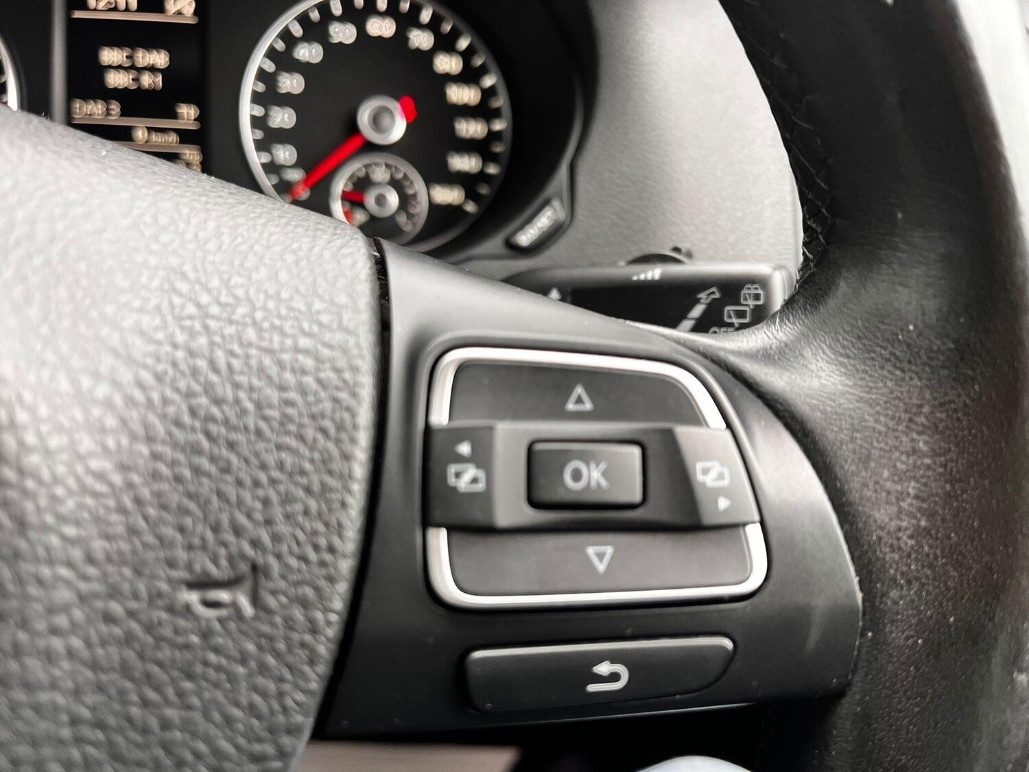 Used Volkswagen Sharan 2012 for sale - 76409342: Photo 54