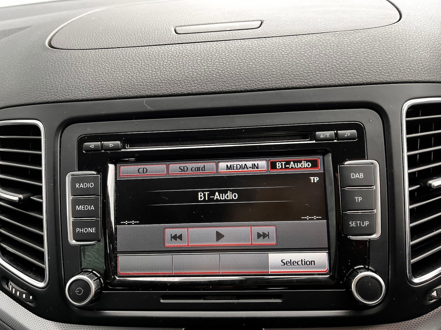 Used Volkswagen Sharan 2012 for sale - 76409342: Photo 57