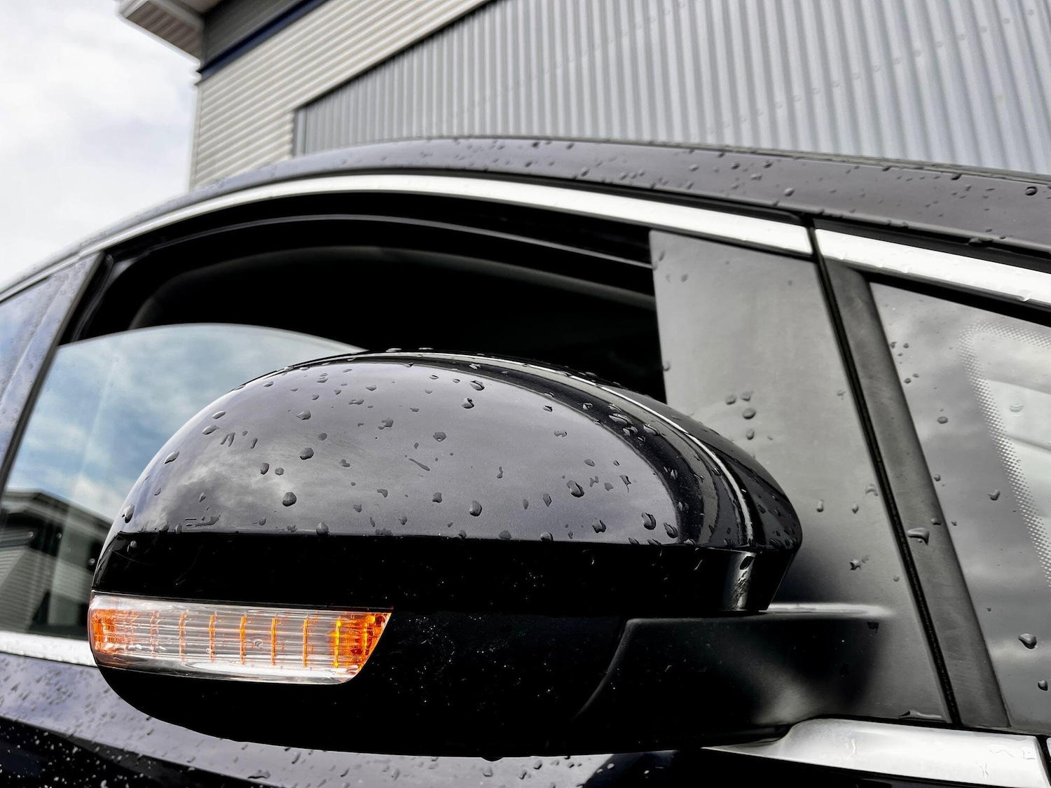 Used Volkswagen Sharan 2012 for sale - 76409342: Photo 64