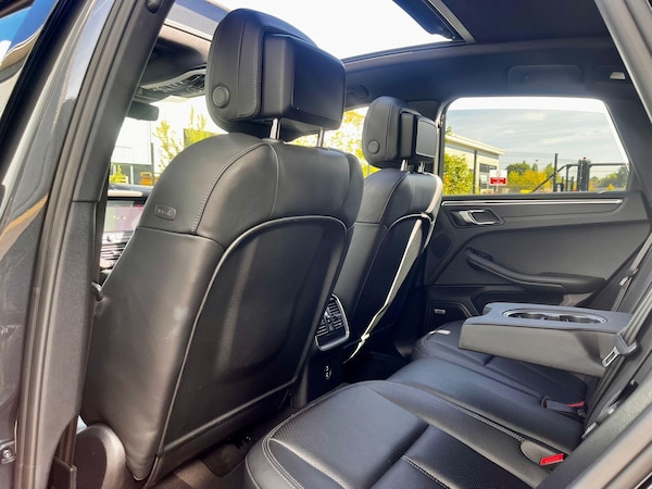 Used Porsche Macan 2020 for sale - 75624026: Photo 18