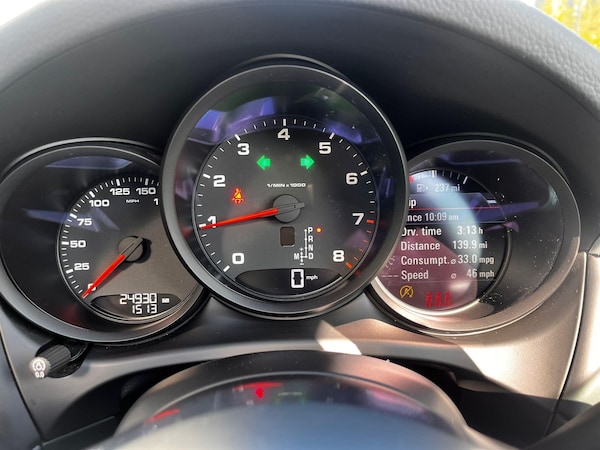 Used Porsche Macan 2020 for sale - 75624026: Photo 33