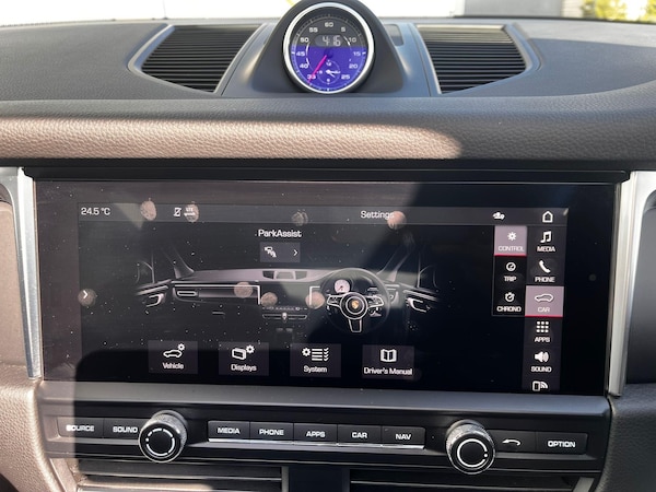 Used Porsche Macan 2020 for sale - 75624026: Photo 40