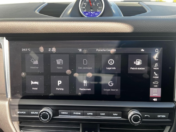 Used Porsche Macan 2020 for sale - 75624026: Photo 43