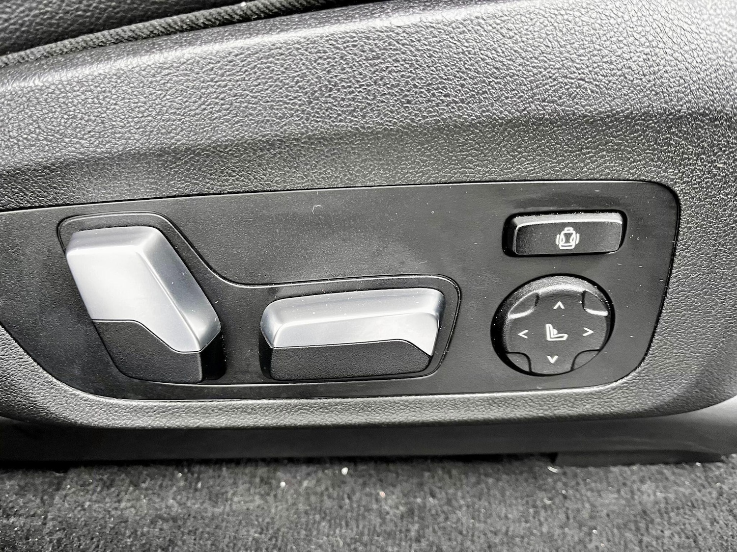 Used BMW X4 2020 for sale - 77320810: Photo 23