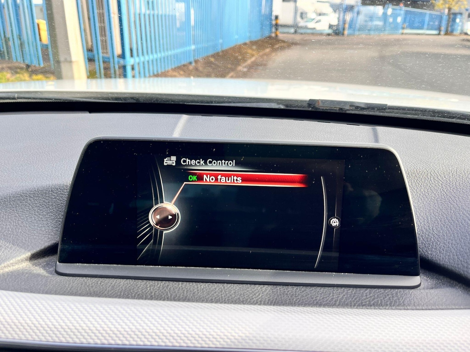 Used BMW 3 Series 2016 for sale - 78115419: Photo 42