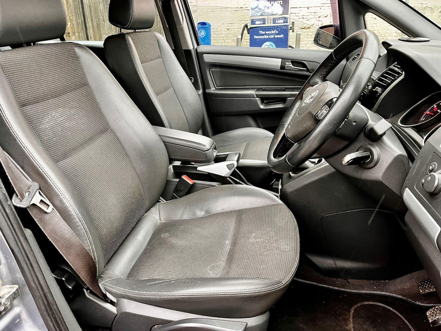 Used Vauxhall Zafira 2009 for sale - 77331809: Photo 11