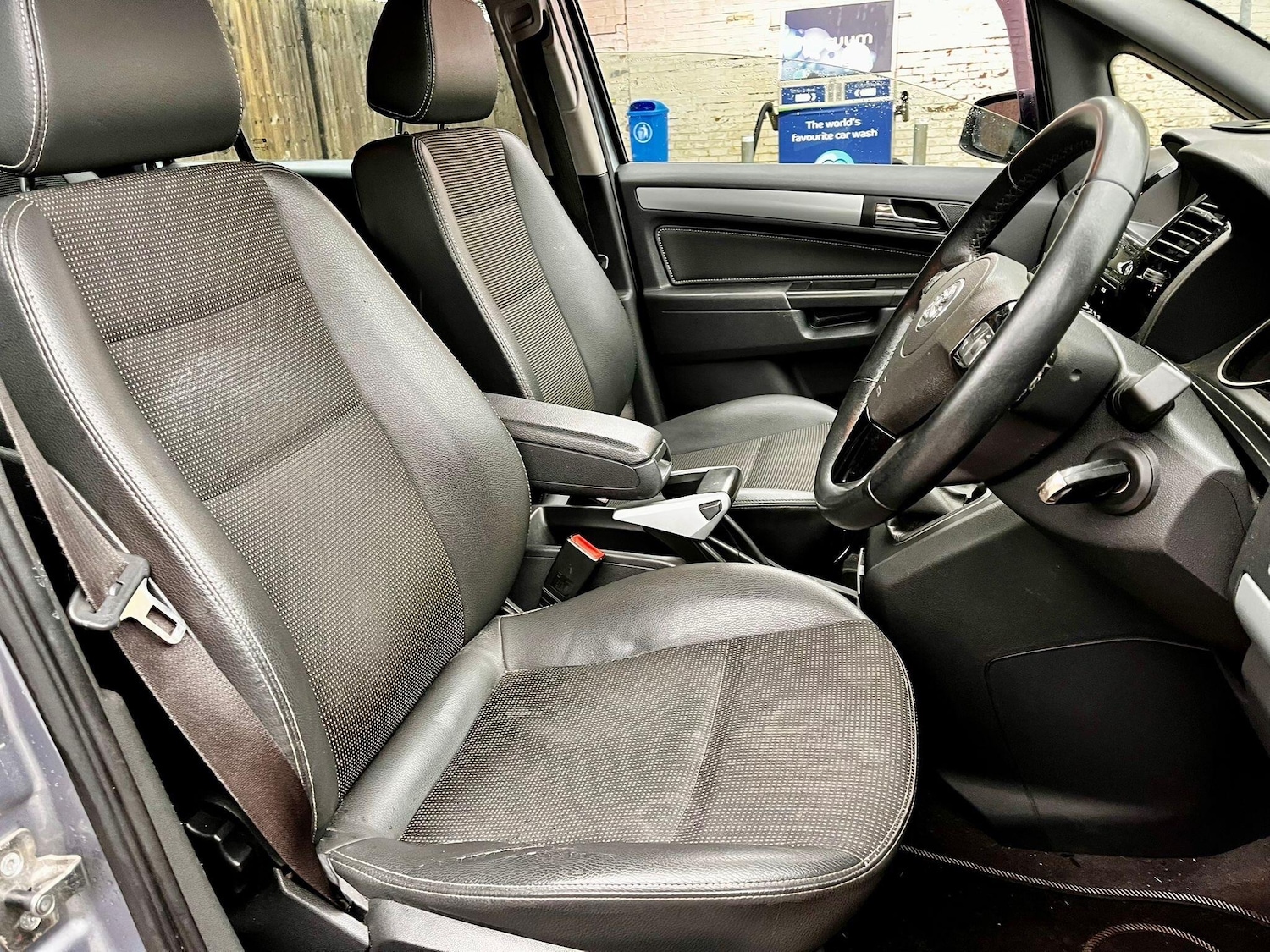 Used Vauxhall Zafira 2009 for sale - 77331809: Photo 12