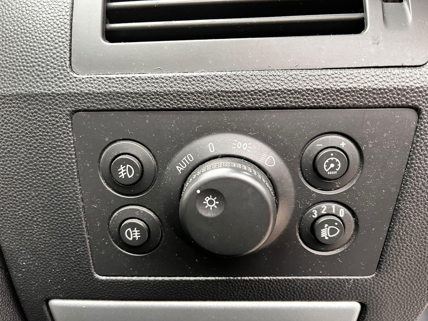 Used Vauxhall Zafira 2009 for sale - 77331809: Photo 24