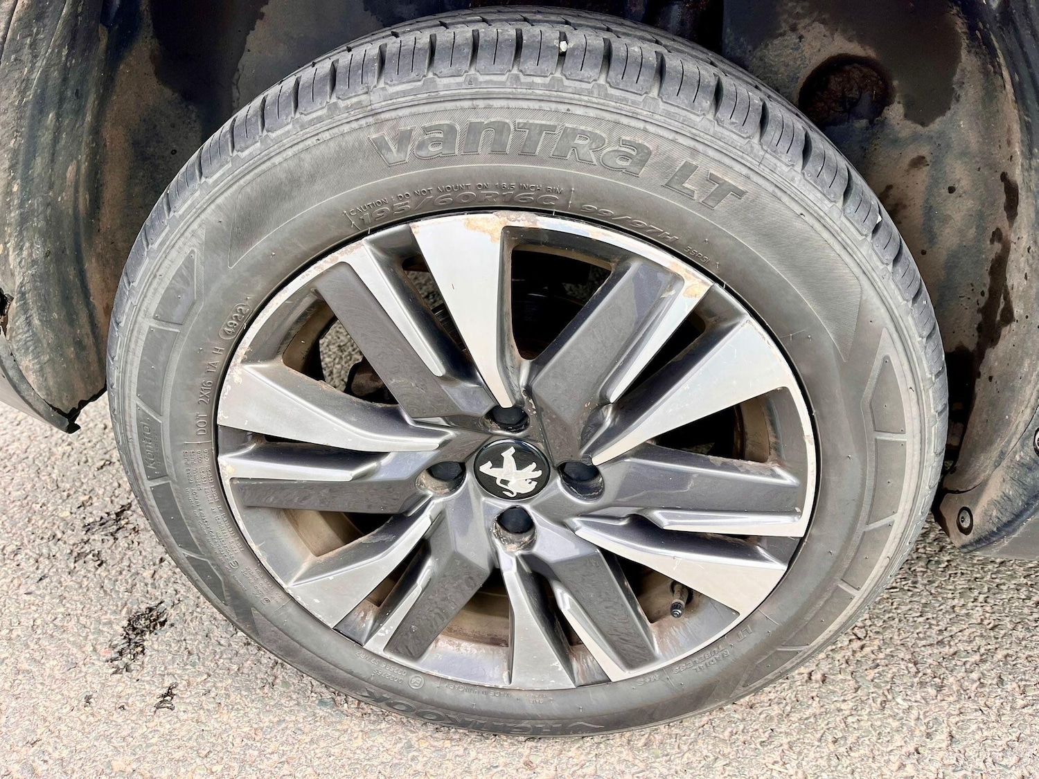 Used Peugeot 2008 2018 for sale - 78115875: Photo 23