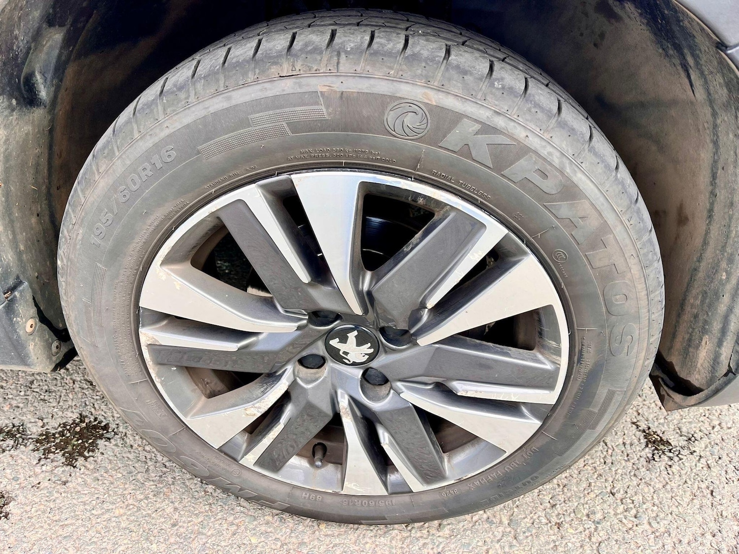 Used Peugeot 2008 2018 for sale - 78115875: Photo 24