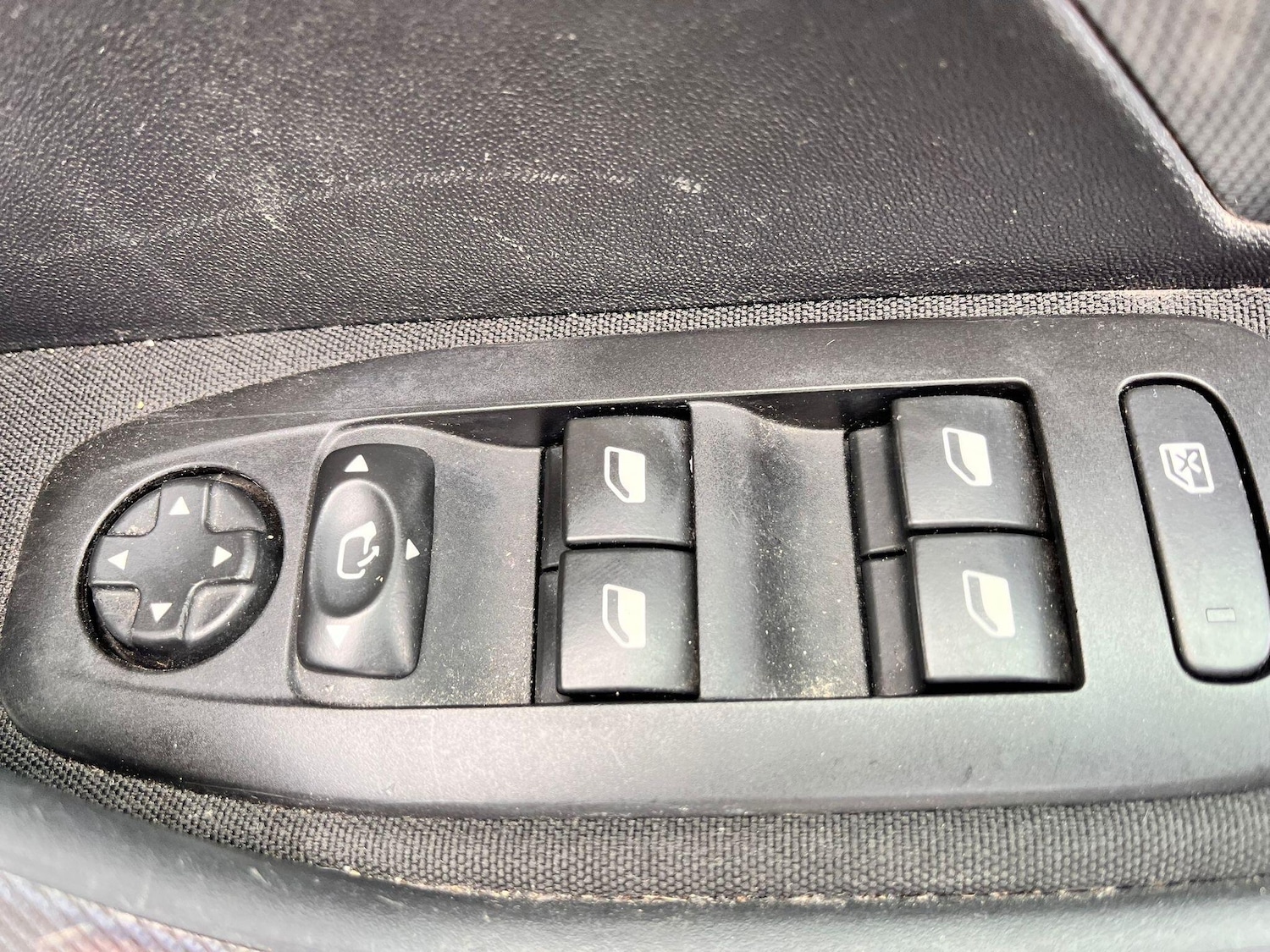 Used Peugeot 2008 2018 for sale - 78115875: Photo 55