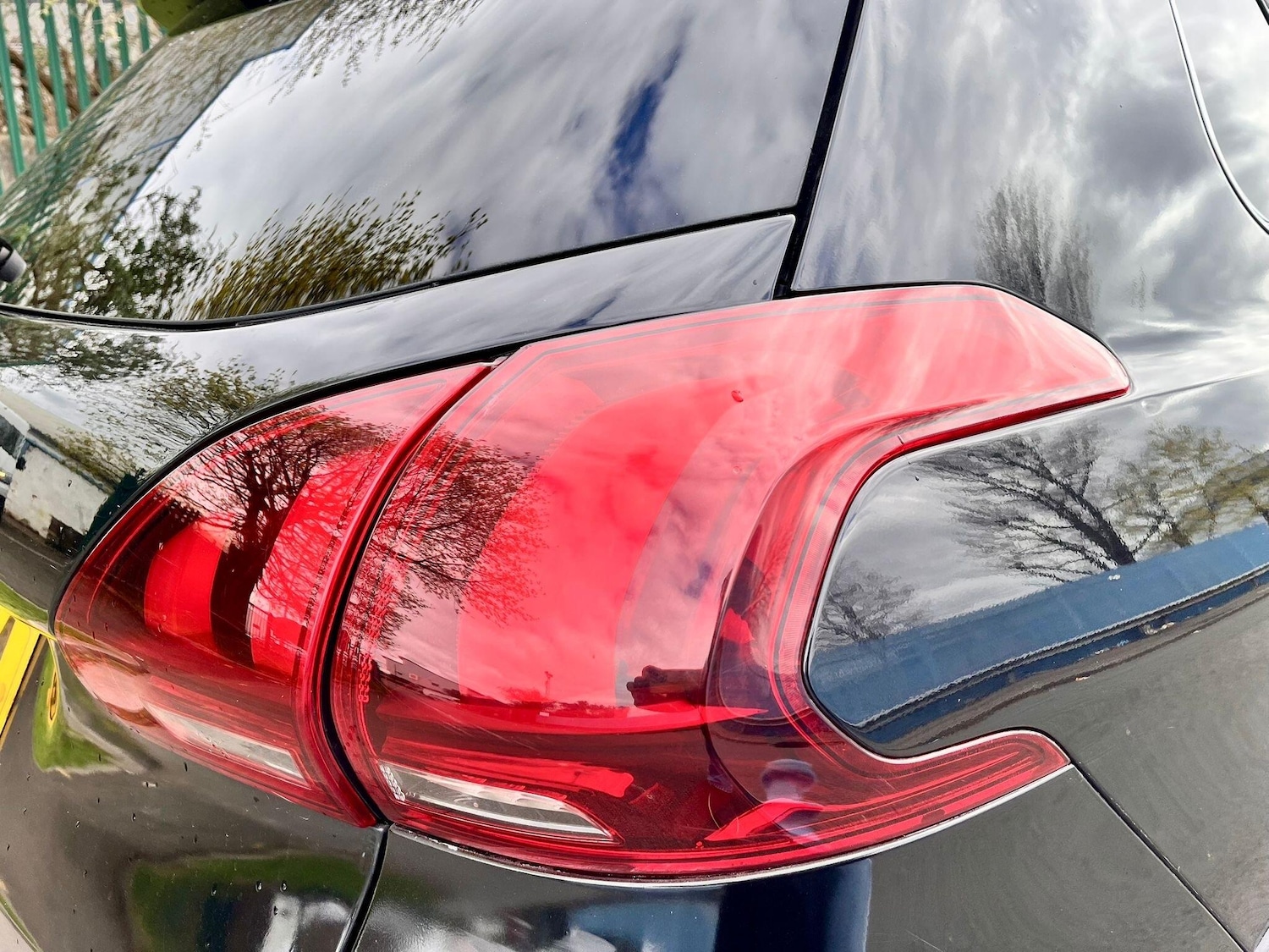 Used Peugeot 2008 2018 for sale - 78115875: Photo 59