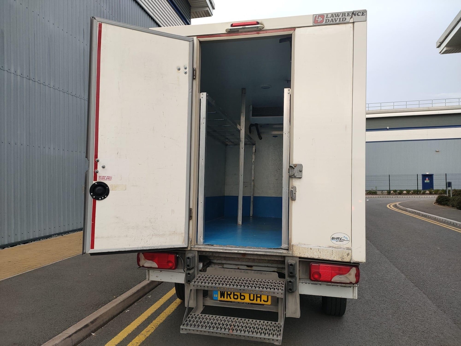 Used Mercedes-Benz Sprinter 2016 for sale - 76282661: Photo 8