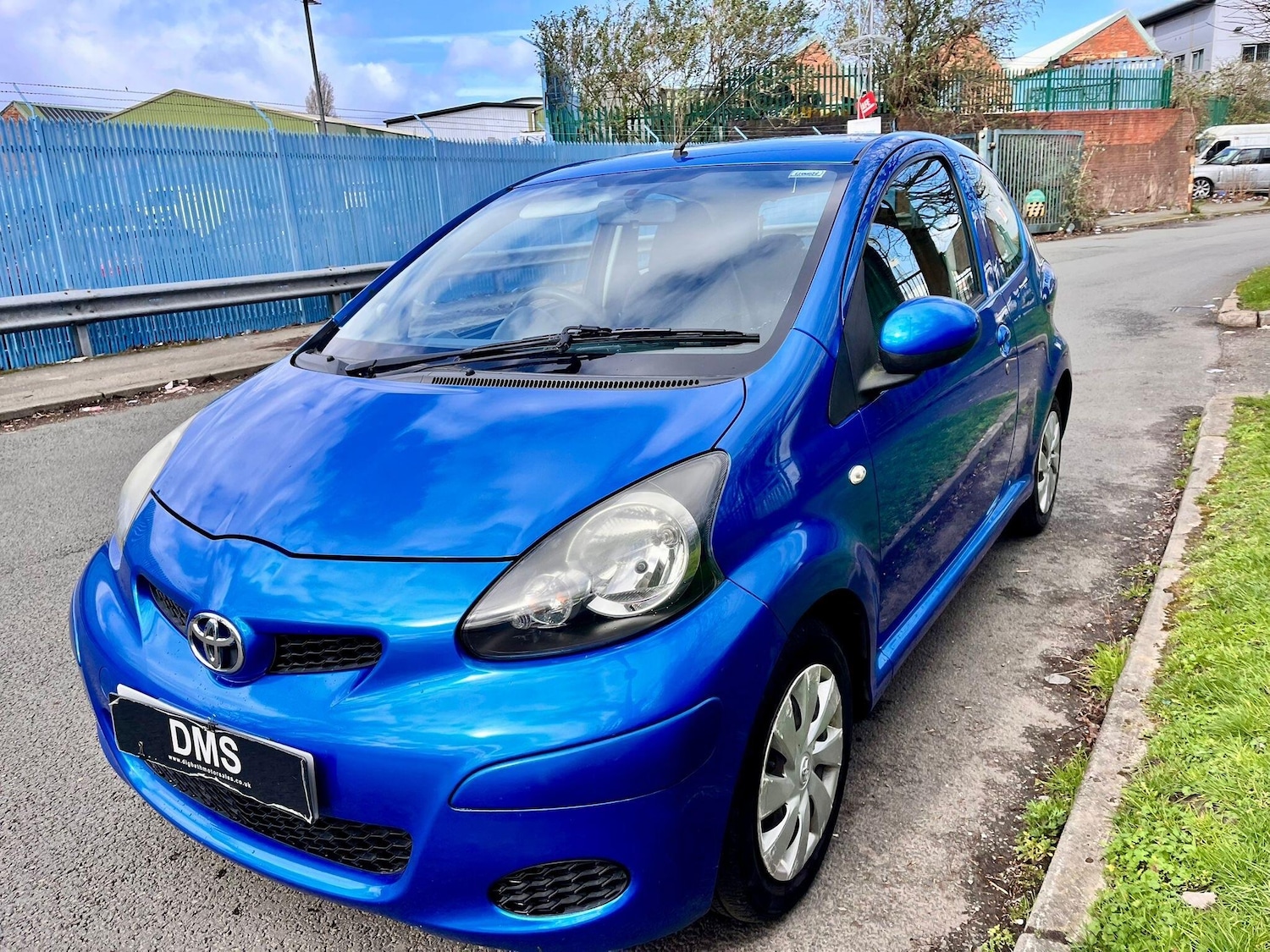 Used Toyota AYGO 2011 for sale - 77883603: Photo 3