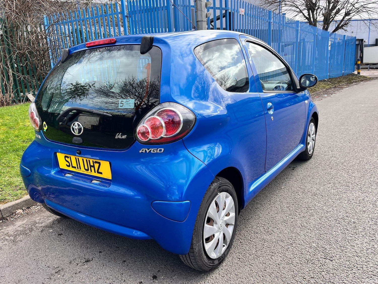 Used Toyota AYGO 2011 for sale - 77883603: Photo 9