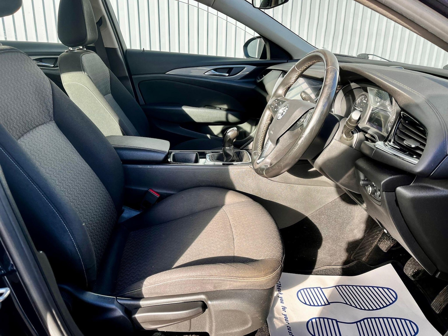 Used Vauxhall Insignia 2018 for sale - 76377934: Photo 24
