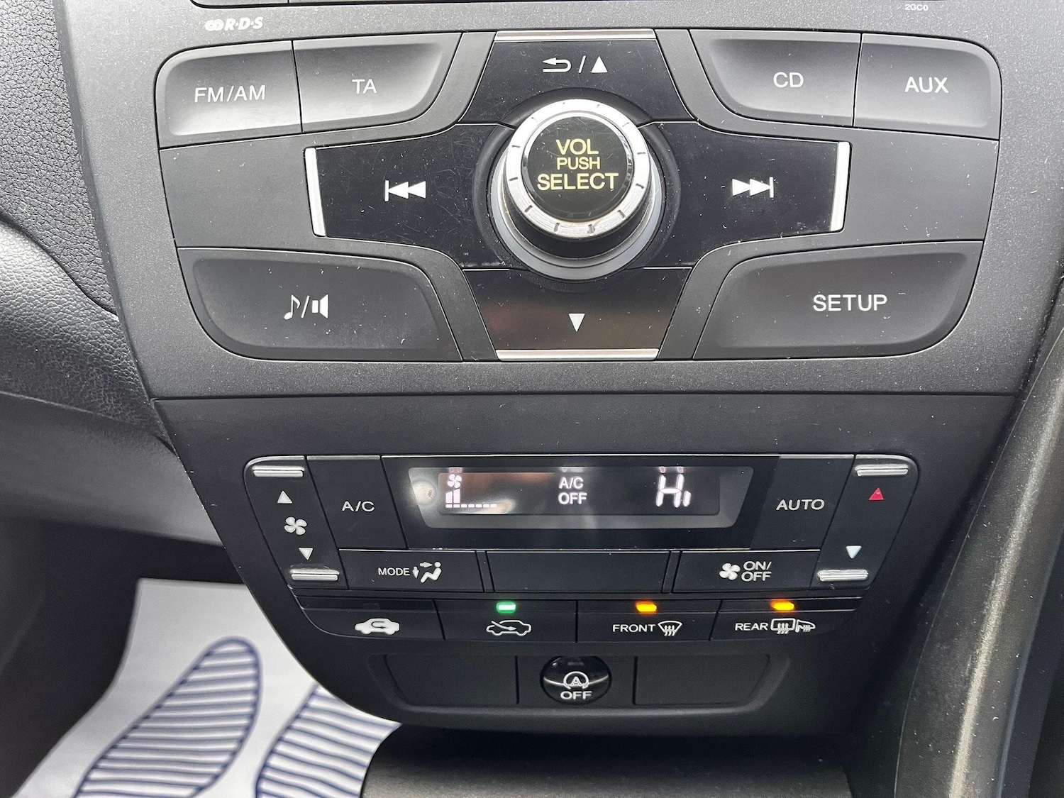 Used Honda Civic 2012 for sale - 76976351: Photo 26