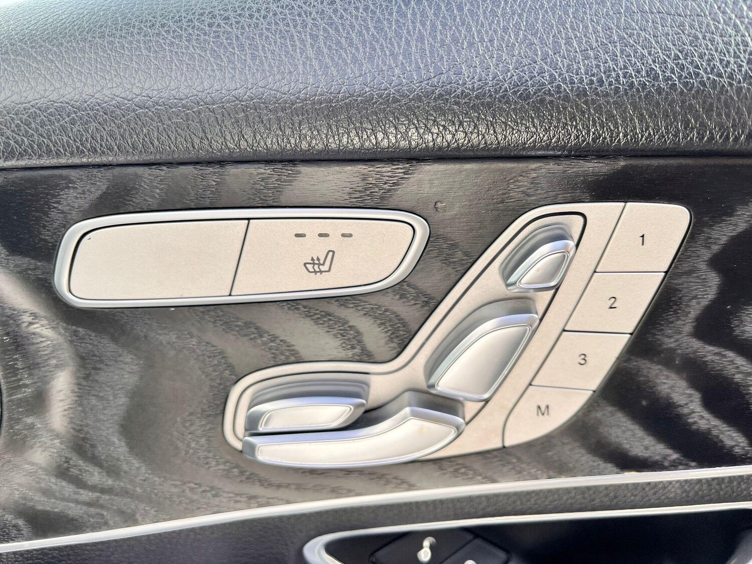 Used Mercedes-Benz GLC 2017 for sale - 77783915: Photo 22