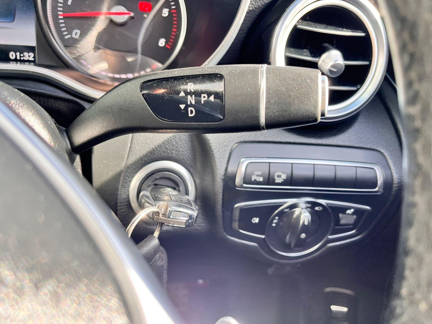 Used Mercedes-Benz GLC 2017 for sale - 77783915: Photo 29