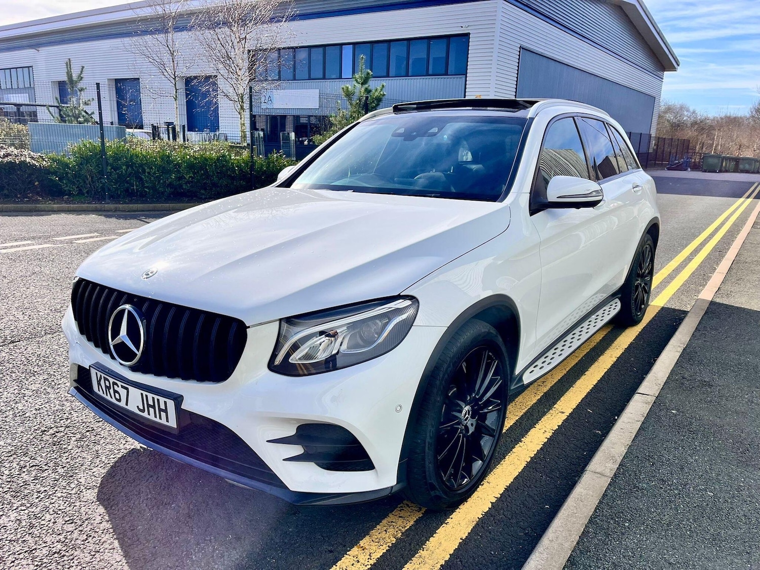 Used Mercedes-Benz GLC 2017 for sale - 77783915: Photo 3