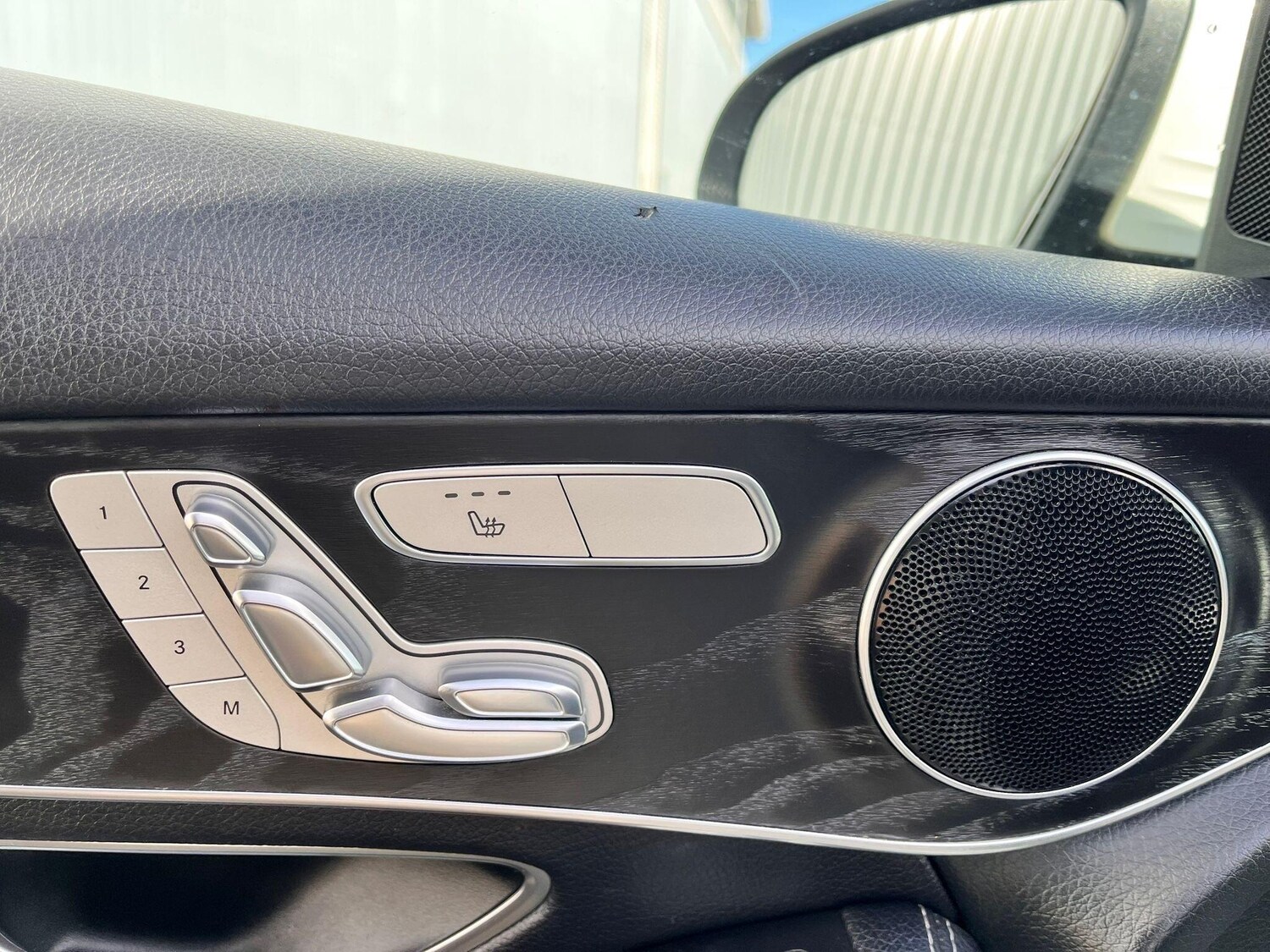 Used Mercedes-Benz GLC 2017 for sale - 77783915: Photo 34