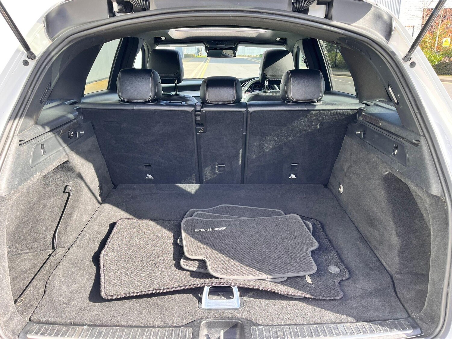 Used Mercedes-Benz GLC 2017 for sale - 77783915: Photo 56