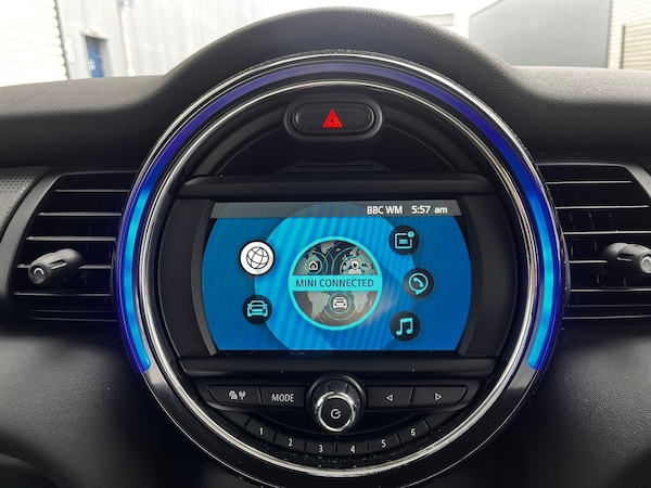 Used MINI Hatch 2018 for sale - 75256957: Photo 24