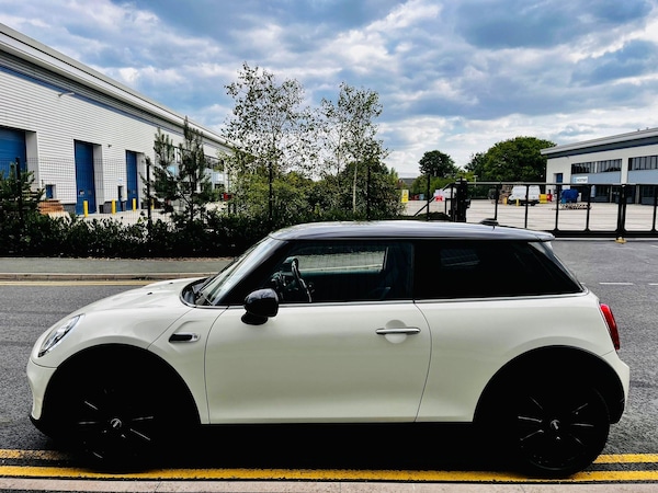 Used MINI Hatch 2018 for sale - 75256957: Photo 5